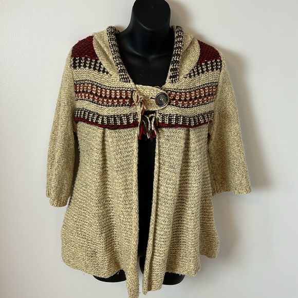 Free People Women's Sweater SizeM. Button front - Picture 2 of 8